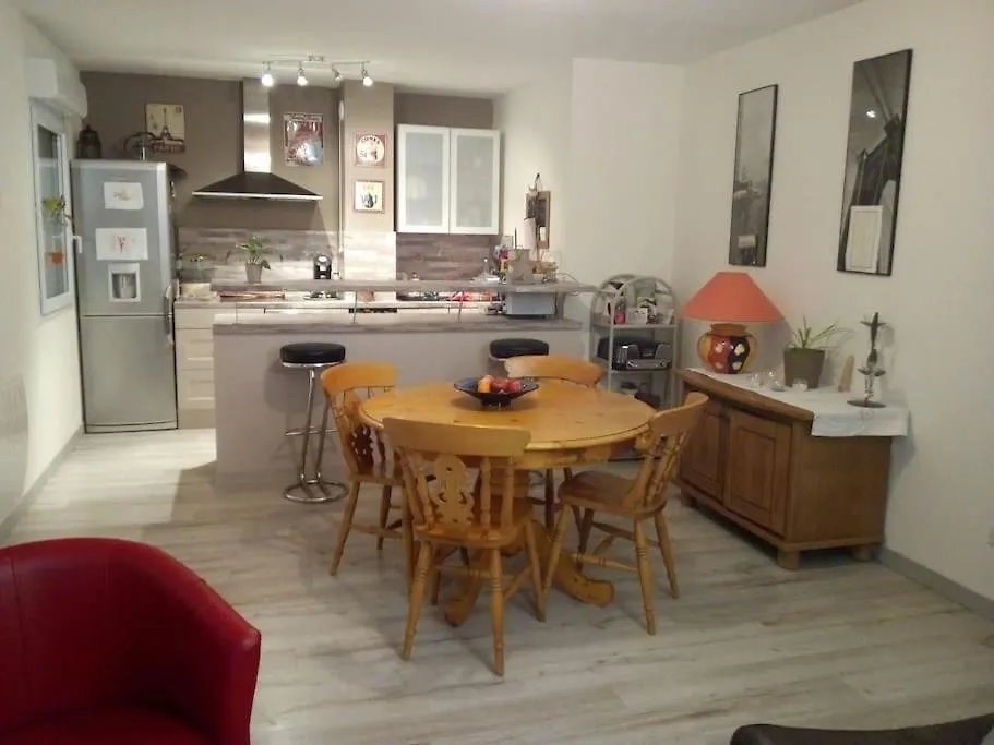 Superbe Appartement Lumineux Au Sud D Orange