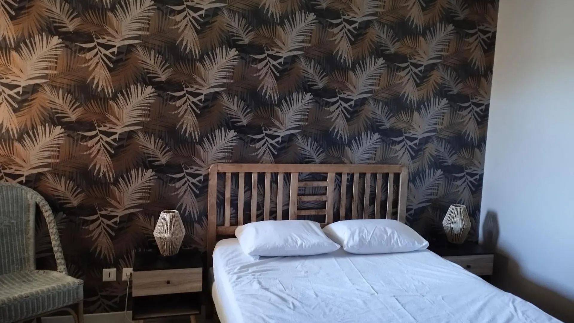 Superbe Appartement Lumineux Au Sud D Orange 0*, Orange (Vaucluse) France